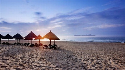 什么品牌的奶茶连锁店适合新手加盟，糖吉歌德加盟需要多少钱