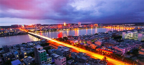 《鱼美人的秘密》免费观看（鱼美人电视剧演员表）